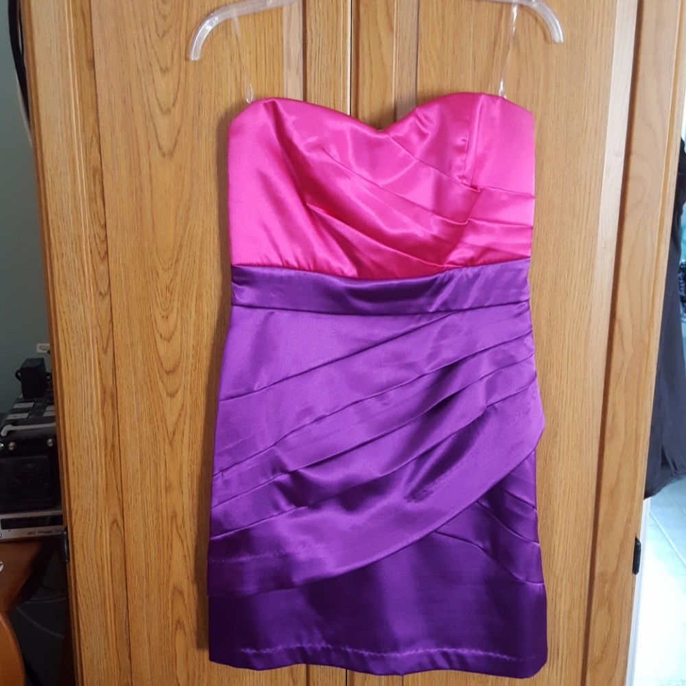 Strapless dress
